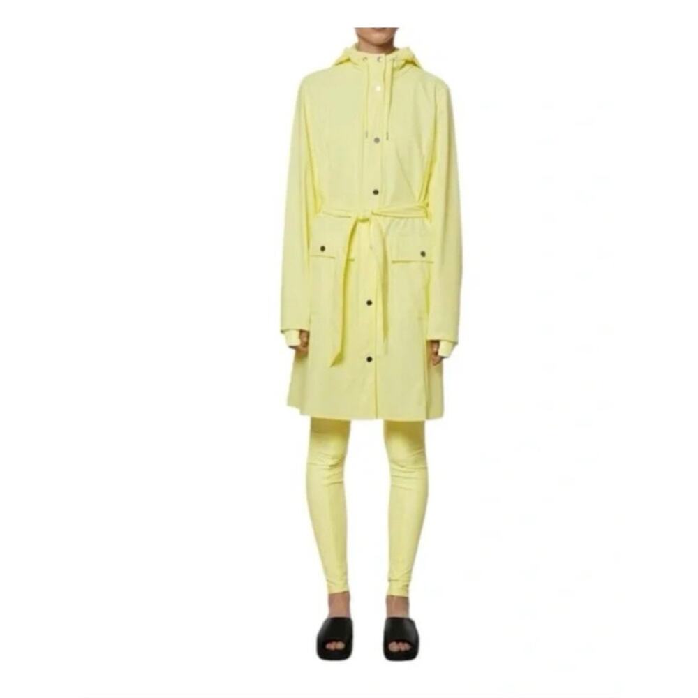 RAINS Jacket Curve Waterproof Rain Jacket in Straw Color (Yellow) Size Large - Picture 3 of 6